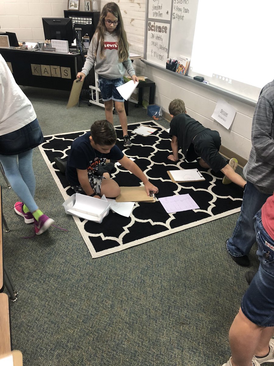 dianeremmert's tweet photo. Mrs. Pawalowski has her class working hard in math stations. When it was time to clean up,one student asked.”Awe do we have too?”  #TurnerTribe  #WillisISD https://t.co/EgydOtOfdm