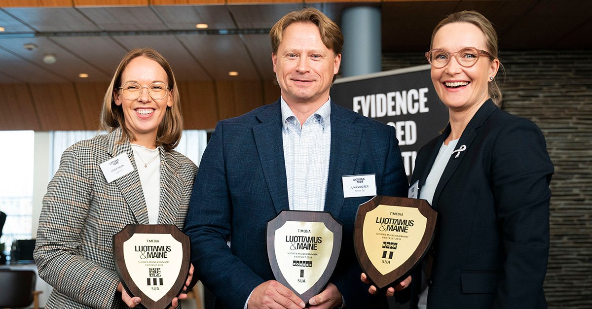 KONESuomi's tweet image. Olemme Suomen toiseksi maineikkain yritys @TMedia_Advisory'n teettämän #luottamusmaine -tutkimuksen mukaan! Luottamus on pitkäjänteisen työn tulos, olemme aktiivisesti panostaneet #vastuullisuus #innovointi #johto Onnea @ponsse @supercell ja muut! Olemme oivassa seurassa! 🙌🏆