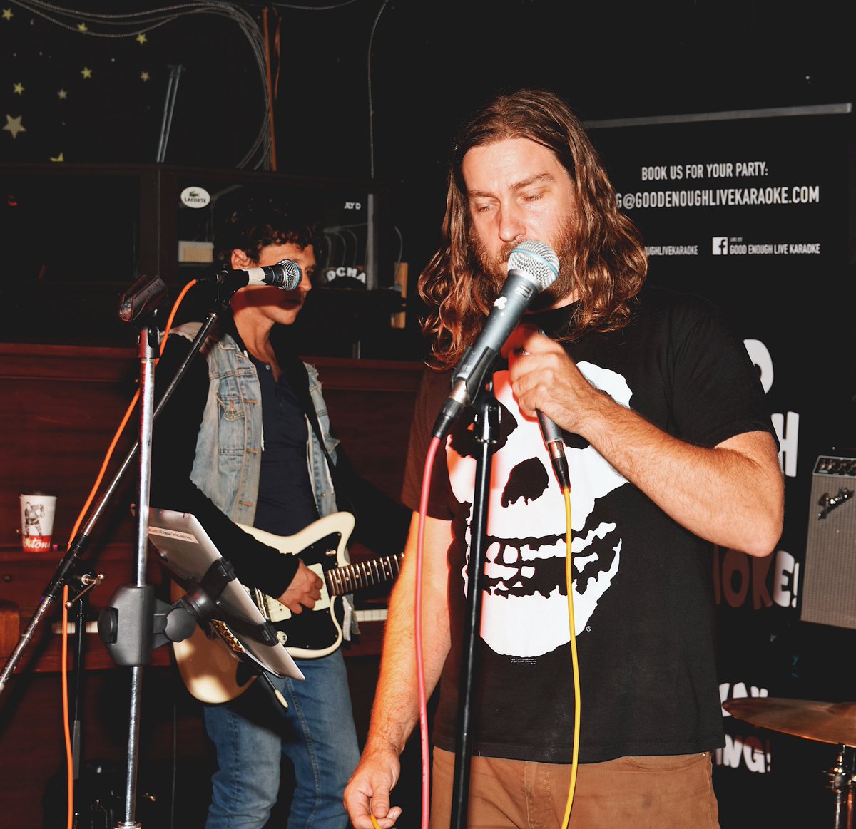 QueensBarAndGrill tweet media