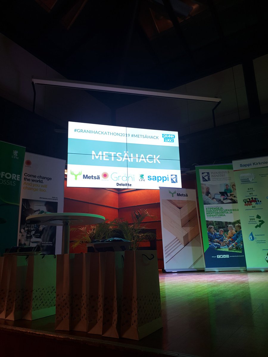 Nyt pitchaukset on kuultu. Hetken päästä julistetaan Kestävän metsäteollisuuden hackathonin voittajatiimi!
#nytjännittää #MetsäHack #granihackathon2019