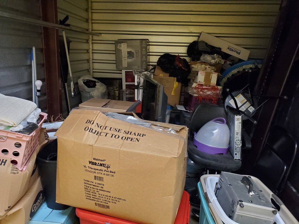 Convenient Self Storage in Little Rock, AR 72204 has 20 units up for #auction. Items in units include TVs, Speakers, Golf Clubs, Storage Bins, Computers, and more.

Signup at StorageTreasures today to start bidding. Auctions end November 1st.

buff.ly/2Pq8H8f