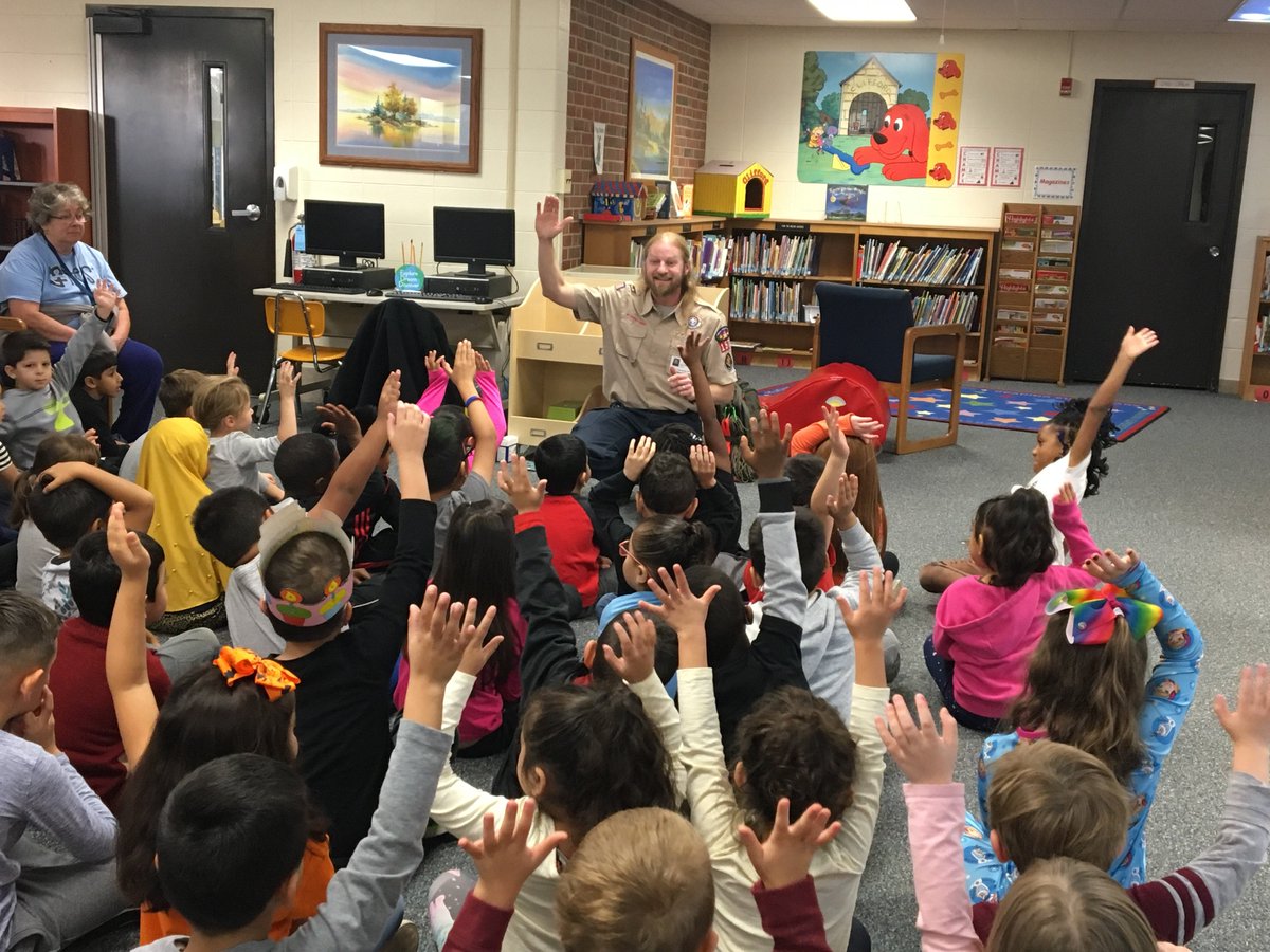 Schafer Kindergarten and 1st graders learning about first aid from Erik Grant, Cubmaster for CubScout Pack 157, in Lombard.  <a href="/D45Schools/">School District 45</a> <a href="/D45Schafer/">Schafer School</a>