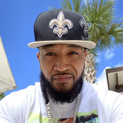 guru_genius's tweet photo. #NewProfilePic https://t.co/g3ppByEK0a