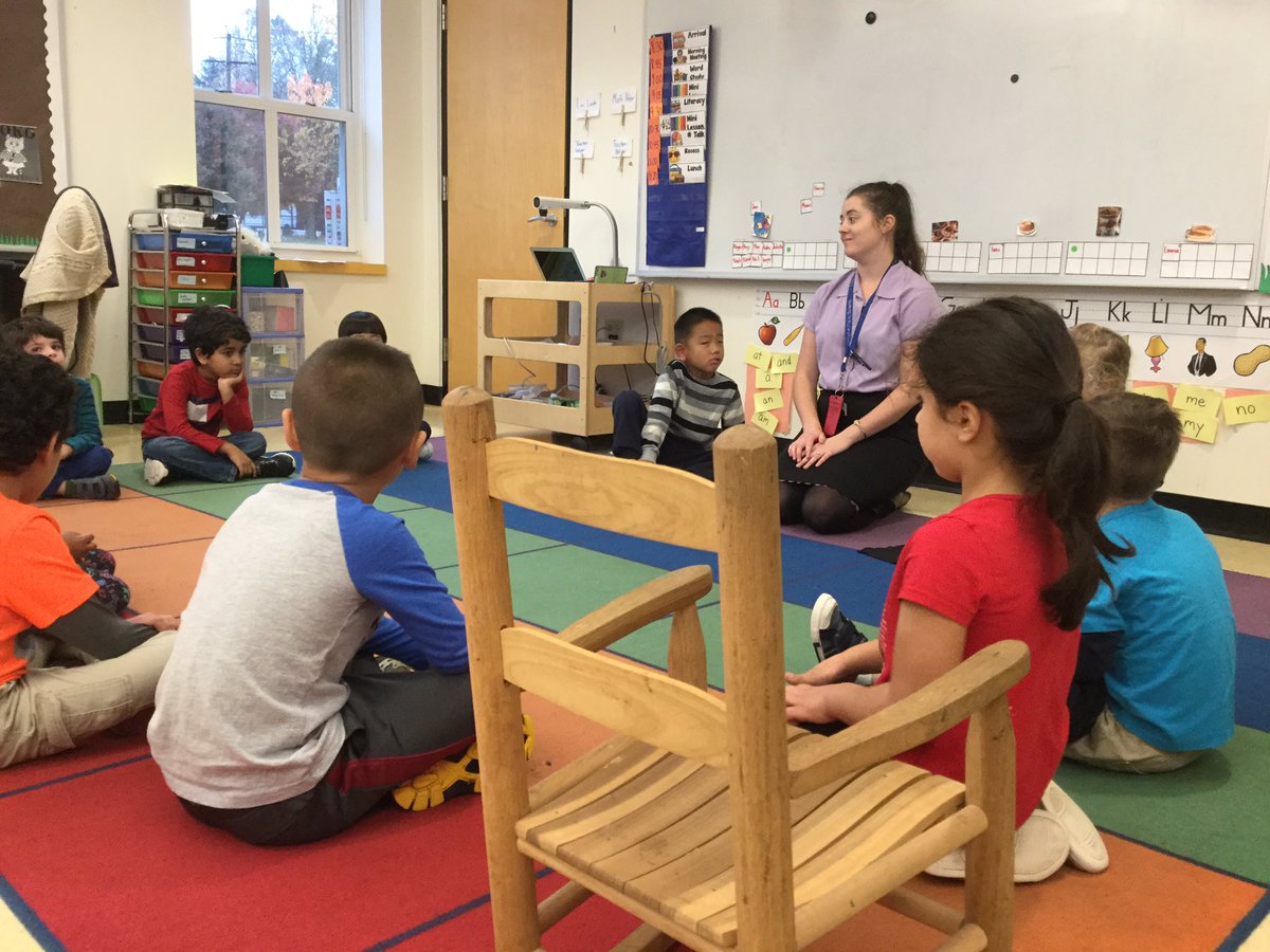 NotesByMrsC's tweet photo. It was great to stop in and watch a Kindergarten Morning Meeting today! Our youngest #lpsHAWKS are in such great hands with Ms Duffey! Hoping to visit 1st Grade next week! #pineappling #travelingtuesday @Hawk_Principal @lexingtonsuper https://t.co/QrfFPxVBJp