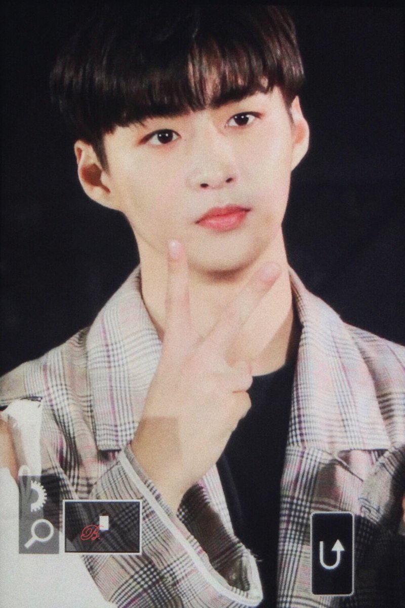 BOUQUET0507's tweet photo. 191029

#로미오 #ROMEO #현경 
@teamct_romeo https://t.co/SqZZAwFI7X