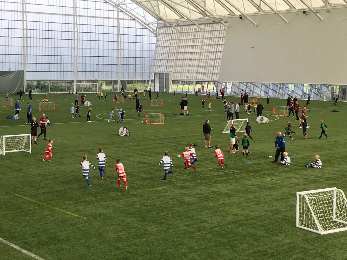 heartscoaching's tweet image. 🚨 A couple of spaces have become available for our 2012 #PlaytheGame Expo this Sunday @Oriam

3.45-4.45pm
Fun Fours (max 6 players)
£4 p.p (includes gift)
Minimum 6 games

Email graemecolmer@homplc.co.uk to secure a space.

#LetThemPlay