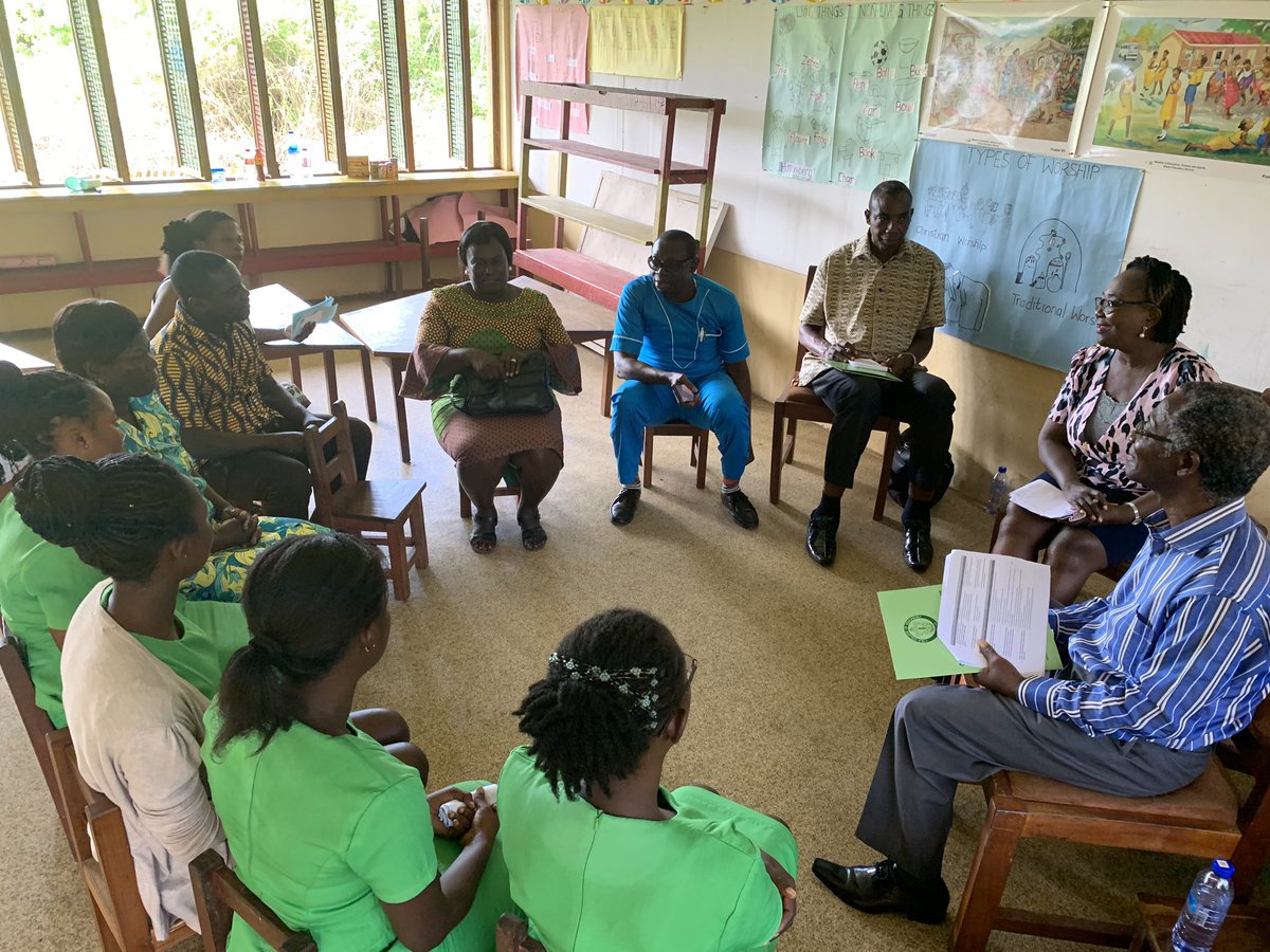 EmFynn's tweet photo. End of observation at OLA CoE’s partner school. #ReflectiveSession with Mentor and Mentee to discuss what they taught and how to improve their teaching. @TTELGhana @b_woode @NoshieKlu @robinedwardtodd @valentineaikins https://t.co/LsQl8rVARs