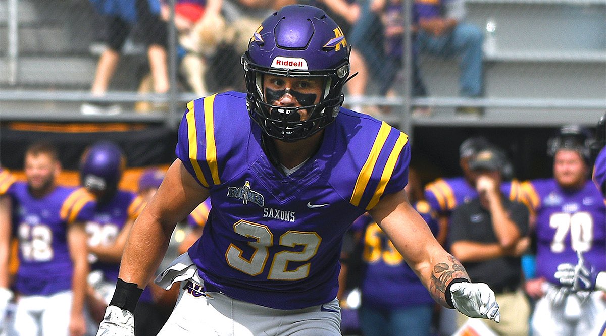 Congrats Nick Milgate  on being named to the D3 Football.com team of the week.