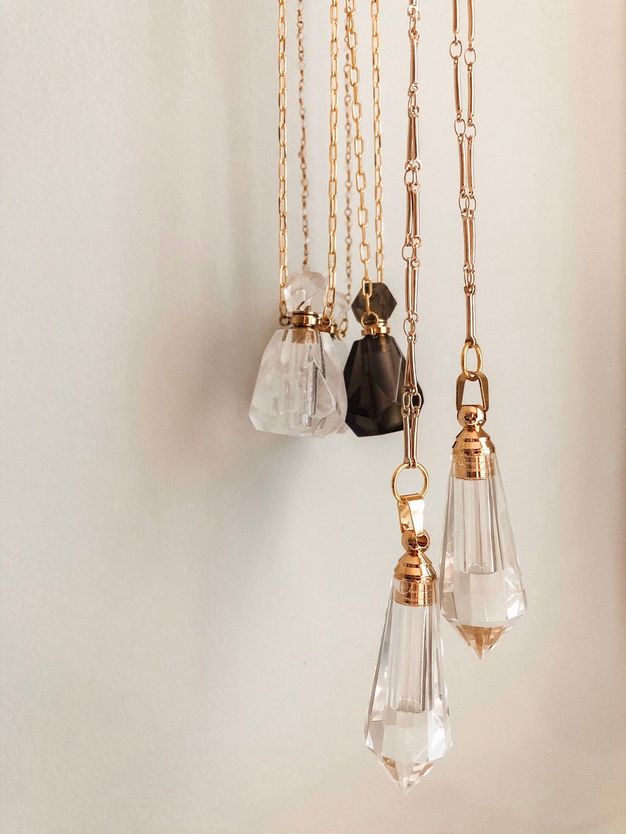 KYEbags's tweet photo. Excited to share the latest addition to my #etsy shop: Fluorite Quartz Perfume Bottle Necklace https://t.co/lQiQ0t2h3K https://t.co/8qPgvCWpQP