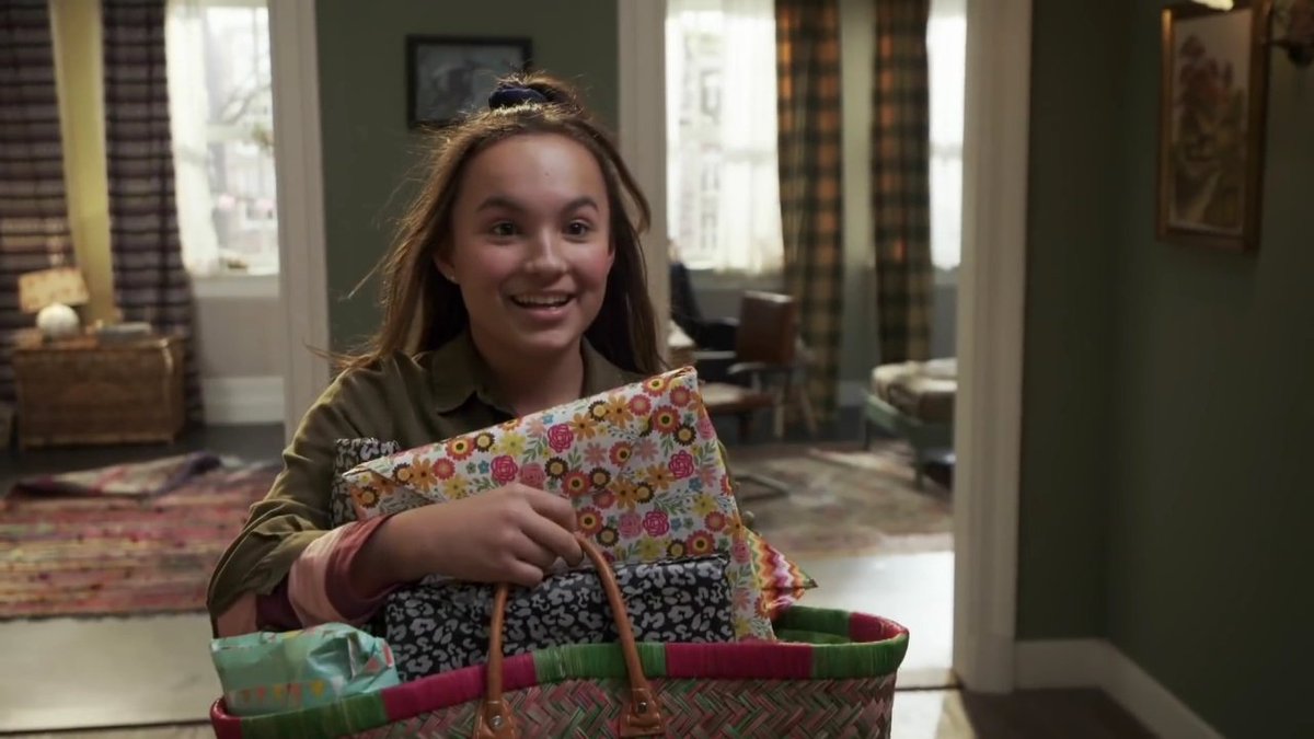 iheartkyra's tweet photo. Gallery: 3X01- THE BIRTHDAY GIFT Screencaps Here: https://t.co/EjiXCkyoT0 #hunterstreet #Nickelodeon #kyrasmith https://t.co/jsjcU0G7Yu