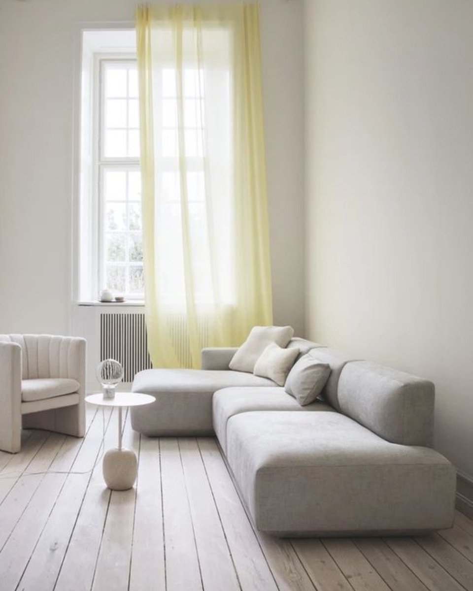 A light living room space complimented with the Lato table, Loafer chair and the customised Develius modular sofa.
.
.
.
#spacesintoplaces #housesintohomes #dtales #andtradition #scandinaviandesign #develius #latotable #loaferchair #interiordesigndubai #livingroominspiration