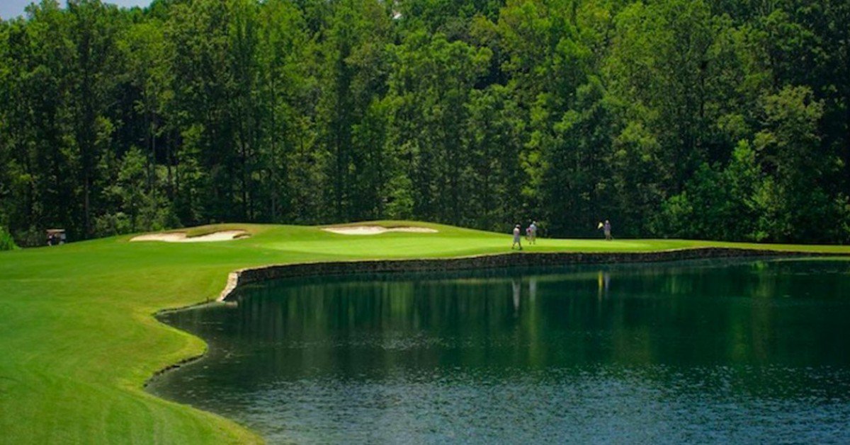 Looking for a great public course to play during your stay? Rocky Mount offers three great options that are both beautiful and challenging. Visit ow.ly/KVC350wskpM to plan your tee time! #explorenashcounty #rockymount