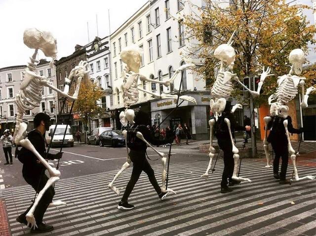 pure_cork's tweet photo. Is that Abbey Road? 
Are those The Beatles? 

No, no, false alarm! It’s just the final preparations underway for the Dragon of Shandon Parade 2019 which takes place at 7pm on Halloween night! 

Shout out to @artlinkcork for all their hard work again this year 🙌🏼

#PureCork https://t.co/D22OR3lqO7