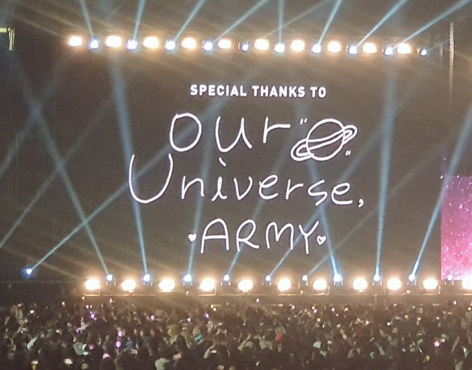 lowingbing's tweet photo. 방탄소년단 오늘도 수고했어 ❤❤ 사랑해!😭😭😭마음이 매우 행복하다.
진짜 너무 고마워 사랑해💕
#bts #btsfinal #bts_sy_final
#btslive #speakyourself #Army #speakyourselfthefinal_d3 https://t.co/qjRJuhWh7H