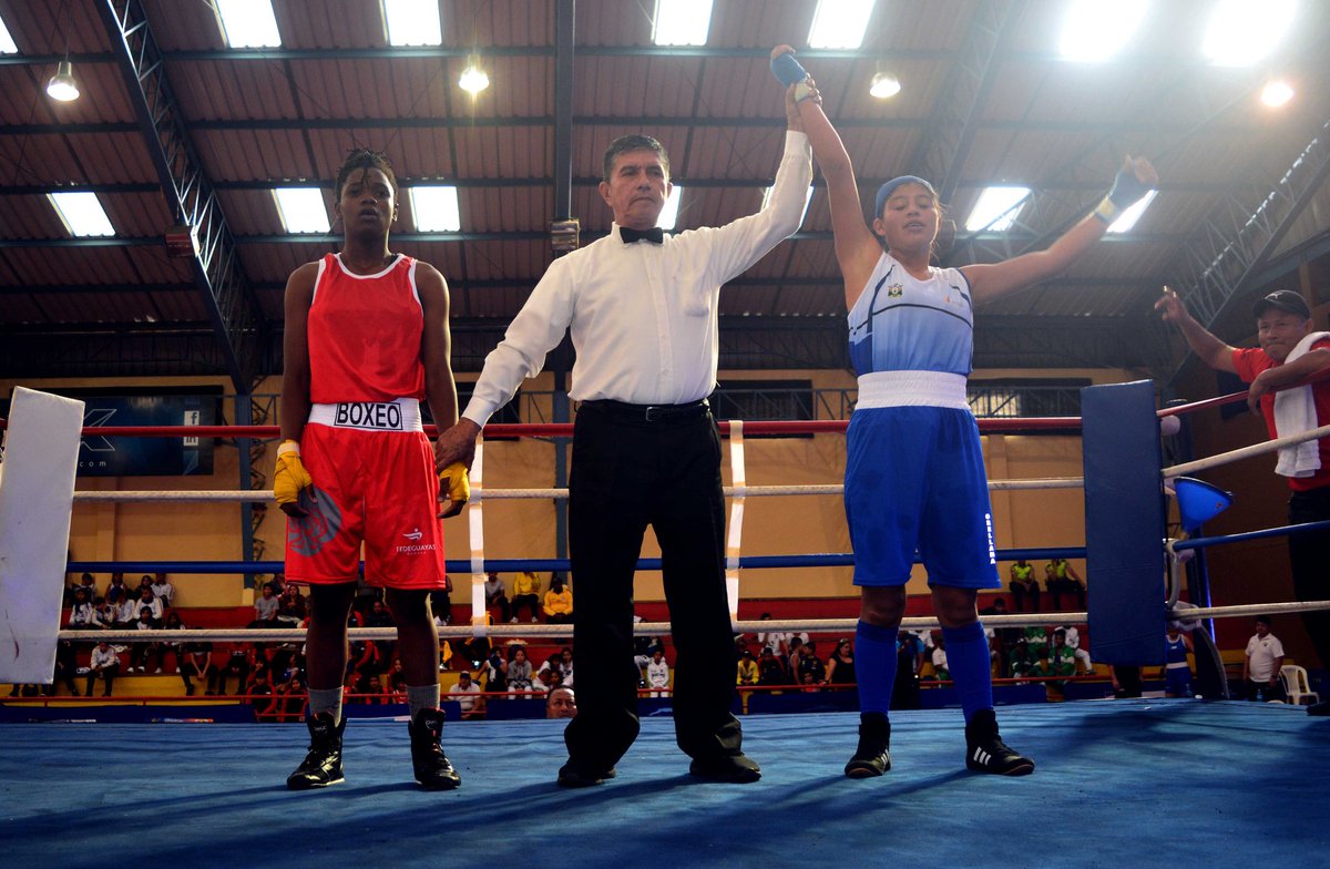 FedeOrellana98's tweet photo. #Boxeo 🥊 | Orellana participará en al final de los #JuegosMenoresEc por esta disciplina con 4 deportistas que disputarán la medalla de 🥇 oro este miércoles 30 de Octubre en la ciudad de Cuenca.

#ElDeporteNosUne 
#OrellanaImponenteComoElYasuní 
#OrellanaCunaDeCampeones https://t.co/KyzULnzOrJ