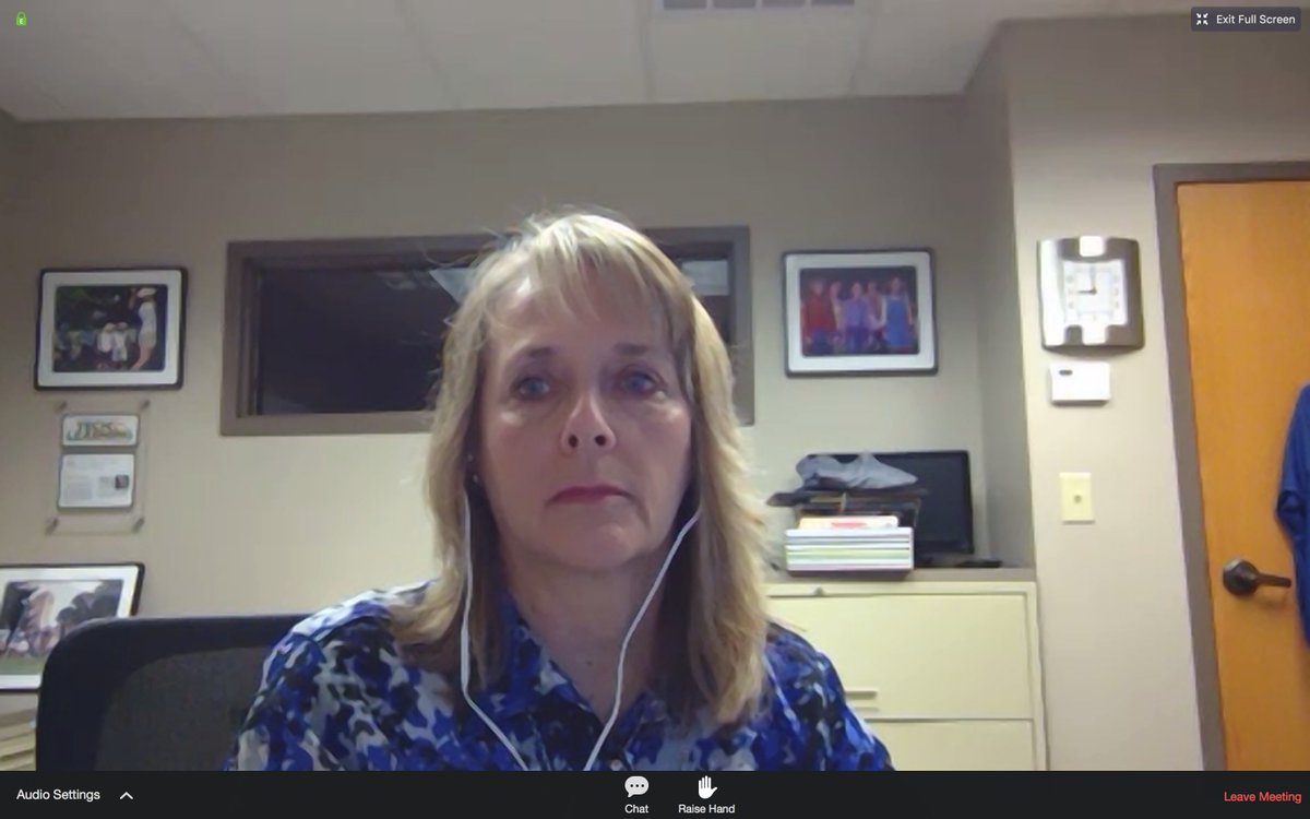CLDeRossett's tweet photo. #KySTE Fall Event is LIVE! "Budgeting Like A Boss" with @dmmcghee One of the BEST EdTech LEADERS in the business! Join in NOW &amp; connect with her throughout the year! #SHEro #KYGoDigital @kystetech https://t.co/MhTuCKZd42