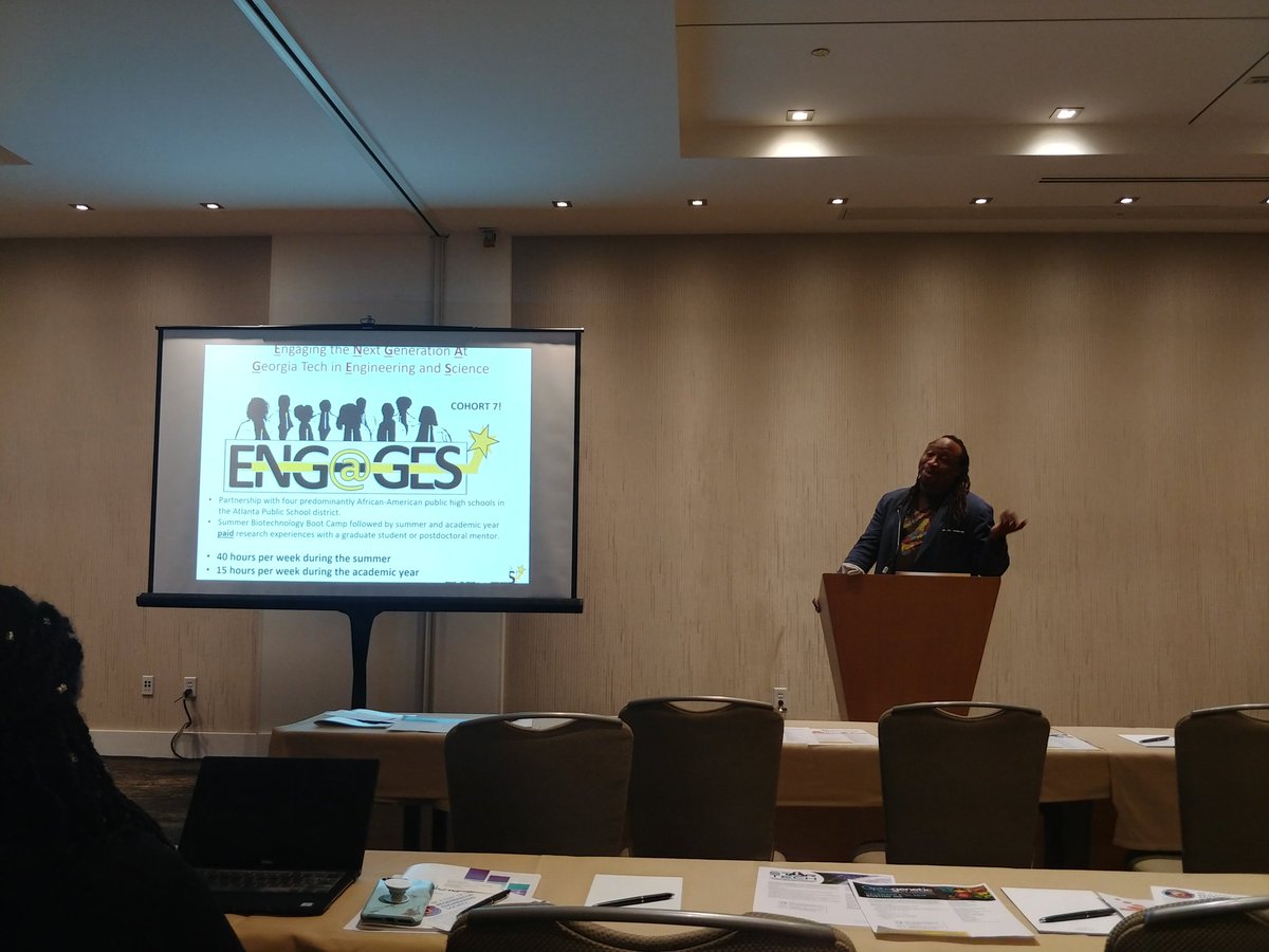 adeolaoadebayo's tweet image. Yes!!
Dr. Platt talking about #ProjectENGAGES on the last day of #AfroBiotech2019 conference. Project ENGAGES is a unique program @GeorgiaTech that exposes high school students to science and engineering. I am proud to be a project ENGAGES mentor.