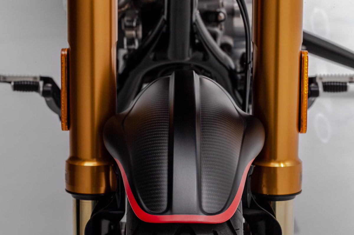 Arch Motorcycle tweet media