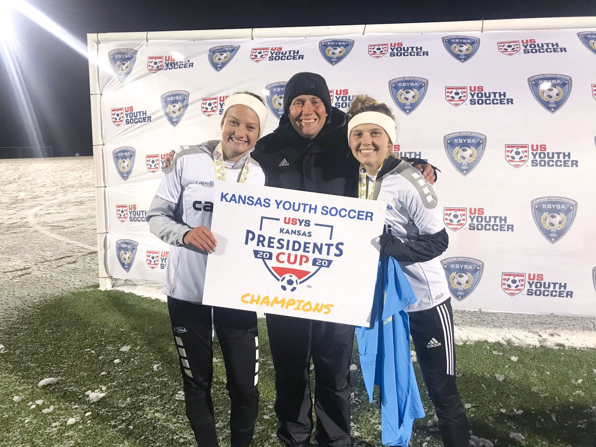 lanna_chase's tweet photo. back to back champs!!! off to saint louis! ⚽️🏆❄️ https://t.co/NVsN3hX3Di
