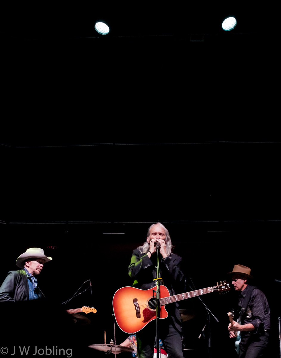 Managed to grab some last song photos of @davealvin Jimmie Dale Gilmore & The Guilty Men (plus woman) last night @Sage_Gateshead  #fujix100f #davealvin #jimmiedalegilmore #theguiltymen #fujixseries