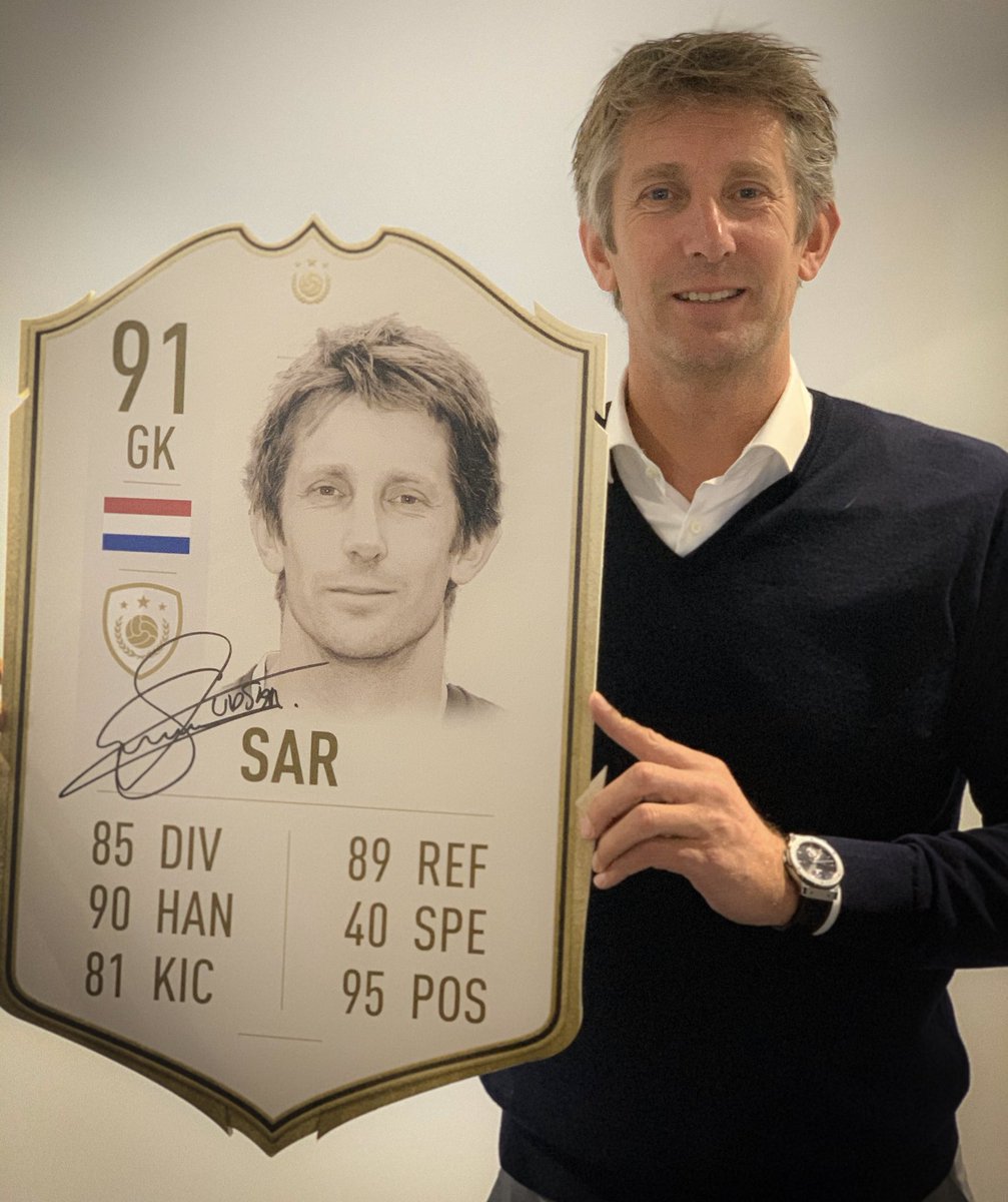 Celebrate good times! 🎶🎁
Want to win this signed #FIFA20 prime icon card of @VDSar1970? 👀

✔ Follow <a href="/AFCAjax_eSports/">Ajax Esports</a>
🔁 RT this post