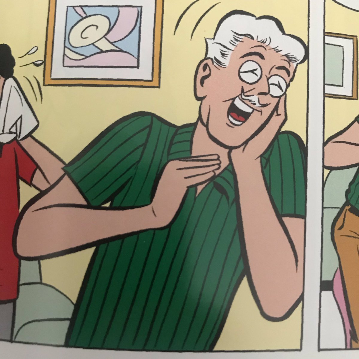 madaecnerwal's tweet image. I *knew* guy in the green shirt laughing was reminding me of something....! 
#HarryLucey