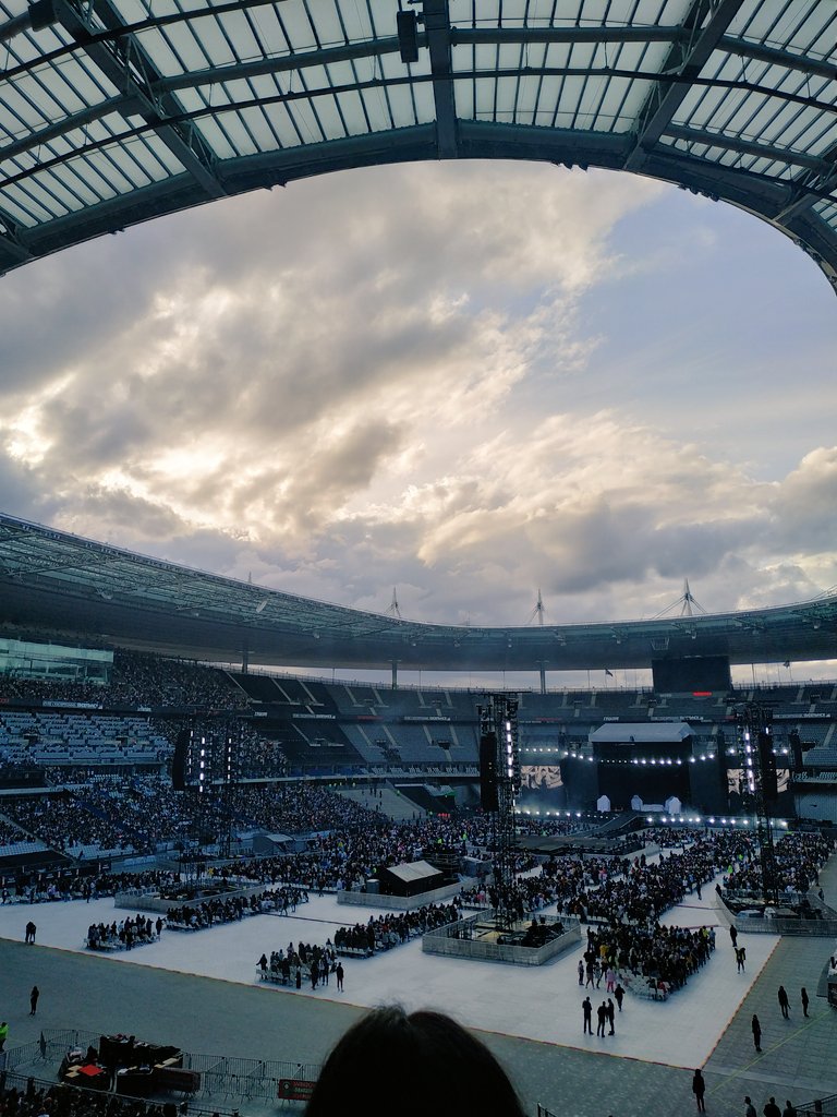 Adelpaboo's tweet photo. I'm glad I could be part of the LY: Speak Yourself Tour.  I'll never forget it💜
Than you Jimin
Thank you Namjoon
Thank you Jungkook
Thank you Jin
Thank you Taehyung
Thank you Hobi
Thank you Yoongi
Thank you @BTS_twt 
#BTSourUniverse  #LoveYourselfForever #ThankYouForLY_SYTour https://t.co/Gr1nxarZUy