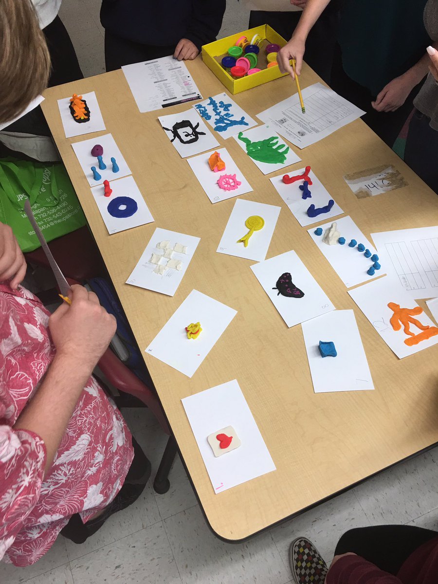 vkostas80's tweet photo. Spanish 4 sculpting free time activities  vocabulary with play doh and guessing what they are and writing their own opinions #whodoesntloveplaydoh #MTPSPride https://t.co/XGgJFyVd4F