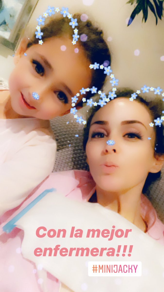 JBR_Florida's tweet photo. Nuestra hermosa @jackybrv muy consentida por #MiniJacky y #Carito ππππβ₯οΈβ₯οΈ
πΈ: Jacky via #instastory https://t.co/yYx3t2YiPg