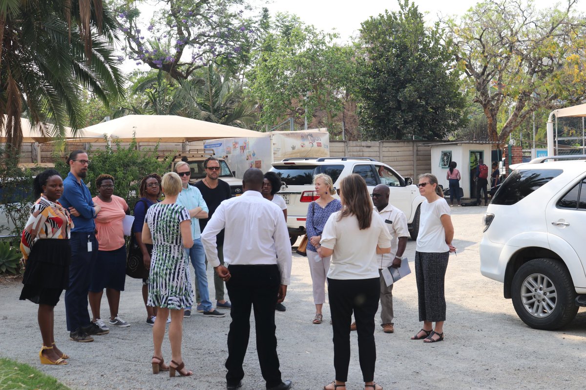 <a href="/julie_jgraham/">Julie Graham</a> SNV Mozambique &amp; <a href="/SNVZimbabwe/">SNV Zimbabwe</a> Country Director welcomes the Swedish Embassy Staff from the Section for Development Cooperation who were conducting a Mid term Review on the GiHUB Project &amp; met the implementing partners -green schools, interns, innovations