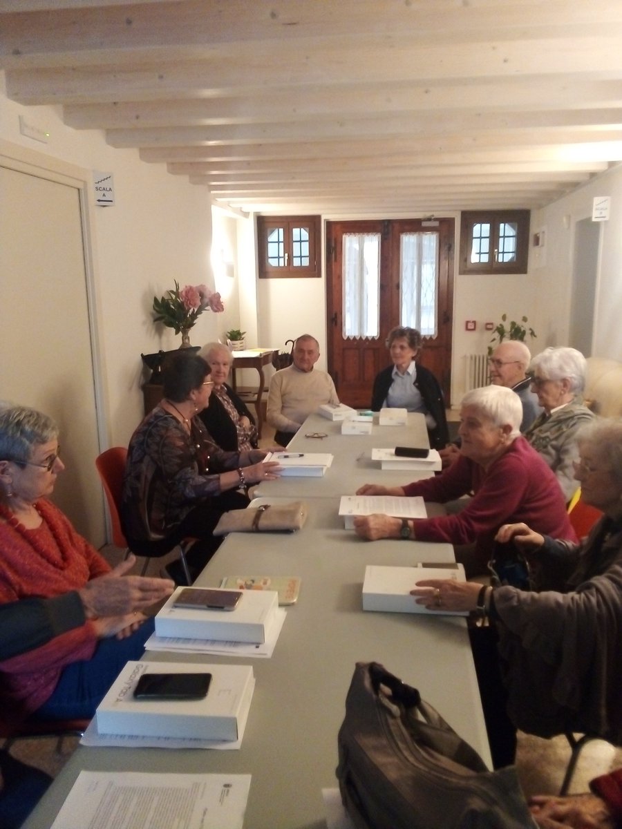 ecare_eu's tweet photo. Today's training has focused on the use of the tablet. Our participants are getting more and more enthusiastic! 😉 https://t.co/OX9Y5rKHd0