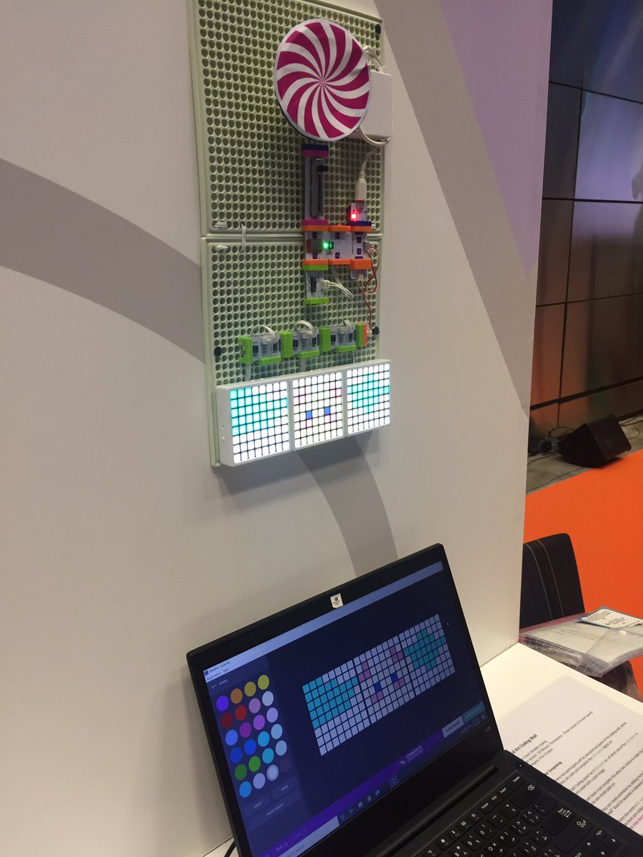 MakeWithNisha's tweet photo. @StemEduQatar coding wall for kids QITCOM https://t.co/ae7XN0OaXr