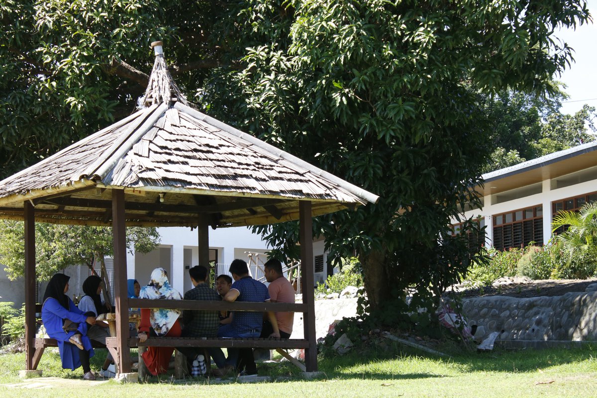teachmadaris's tweet photo. PHOTOS | Day 3 of Midyear Formation and Growth Session

Our volunteers based in Cotabato, Maguindanao, Basilan, Tawi-Tawi, and Davao Oriental had their formation and growth session last October 26-28, 2019 at St. Benedict Retreat House, Digos City, Davao del sur.

#MVPForPeace https://t.co/gESt5XZWeA