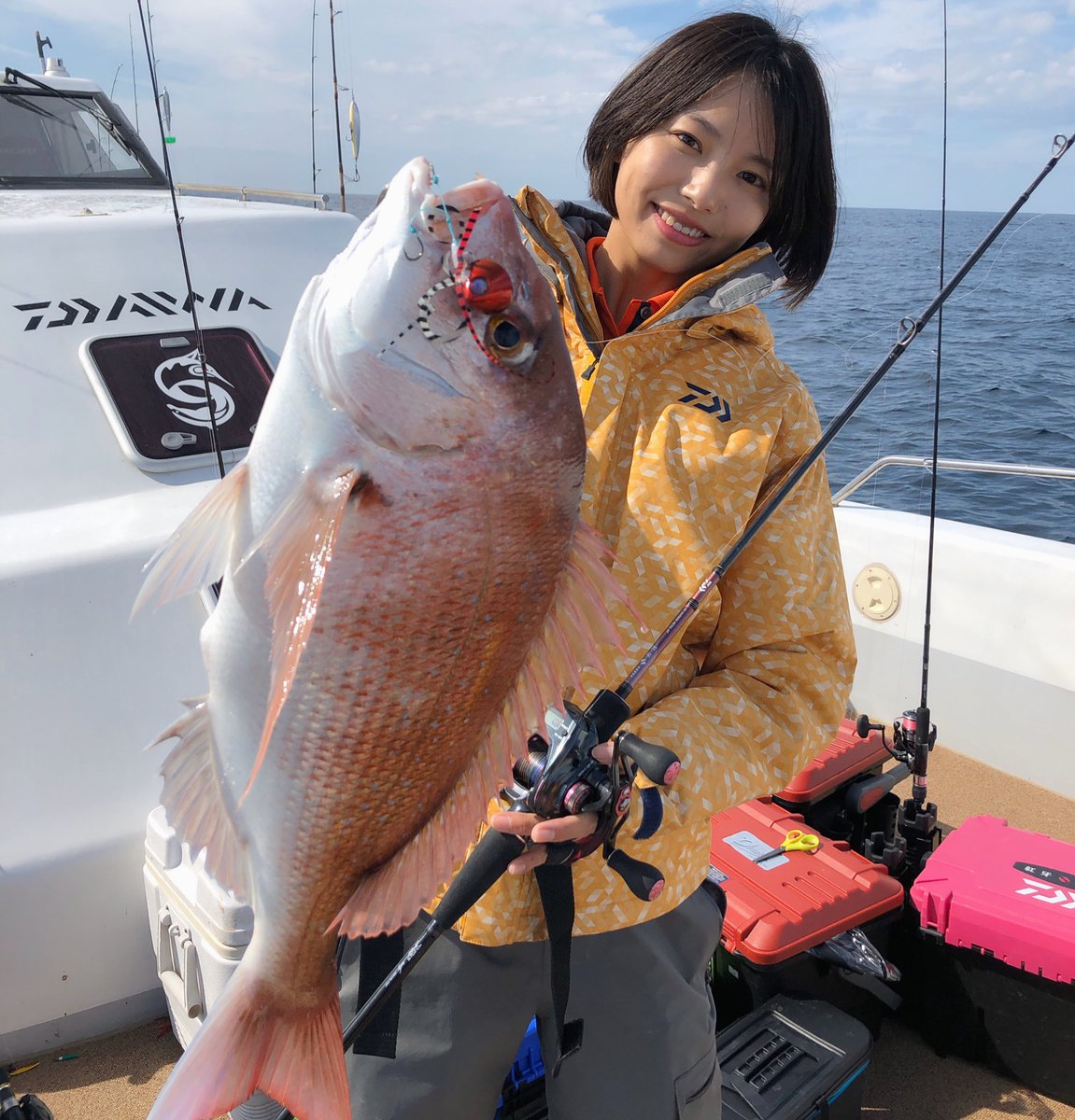 田上みずほ Twitter પર タイラバで真鯛とレンコダイ 紅牙ベイラバーフリーtg タイドブレイカーhと中井チューン ワームに中井蟲 この後意外でかなり嬉しいレアなゲストも釣れた 紅牙 タイラバ 玄界灘 田上みずほ Twitter પર タイラバで真鯛とレンコダイ 紅牙ベイラバーフリーtg タイドブレイカーhと中井チューン ワームに中井蟲 この後意外でかなり嬉しいレアなゲストも釣れた 紅牙 タイラバ 玄界灘