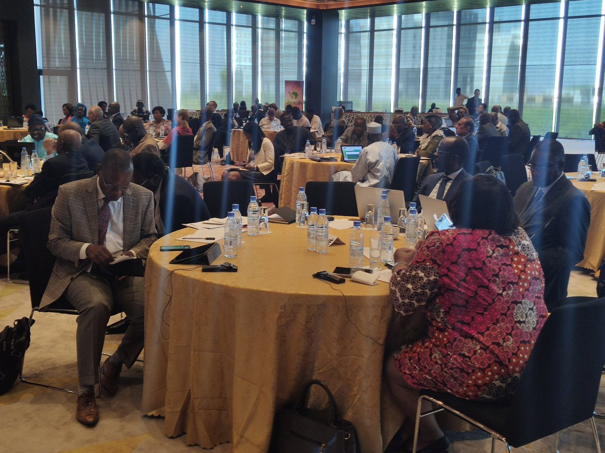 dierydiallo's tweet photo. C'est l'heure de la session de clôture de l'Afcop
#afcop19 #afrik4r #Senegal #kebetu https://t.co/wN5yPlpHRS