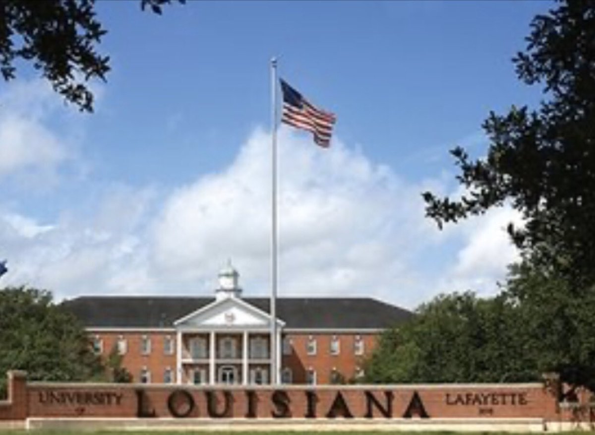 HPSRecruiter's tweet photo. Harmony Public Schools is proud to be part of the Teacher Job Fair at the University of Louisiana in Lafayette!! @hpshoustonnorth @HS_ingenuity @recepyilmazHPS @HSS_AUSTIN @HPSSanAntonio @Ginakgregory @HSAOdessa https://t.co/JZ2FgBFQgP