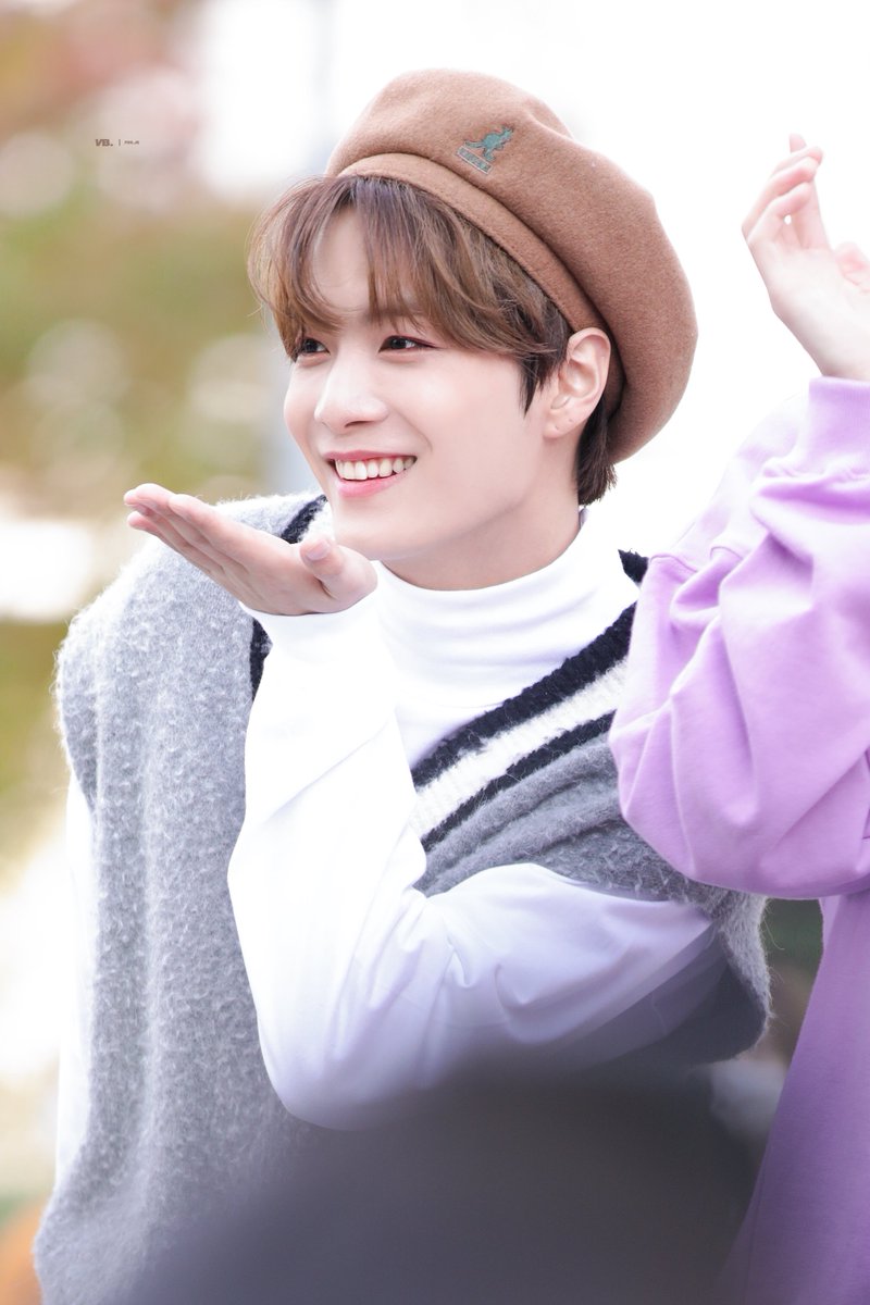 vanillabean_JR's tweet photo. 191026 미니팬미팅 #김종현 #JR
요따리 요염왕 잔망 갱얼쥐 https://t.co/wdPEVB47w3