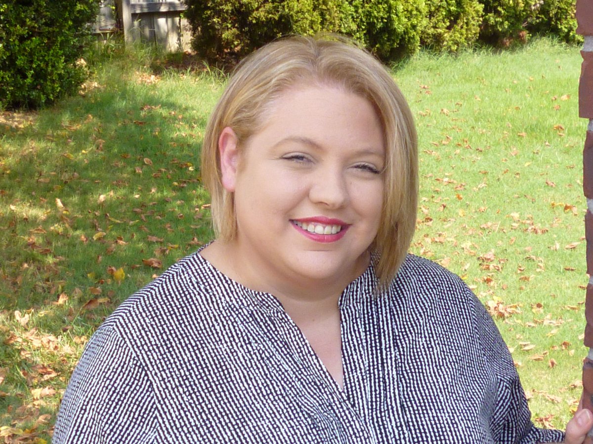 officialNAMA's tweet photo. “I have made it my professional mission to become a great communicator in the ag field, working in marketing communications, public relations, external affairs to help drive the message of agriculture, telling the story of farmers and ranchers.” Laura Svec, Corteva #NAMAconnect https://t.co/aId0xgzCpY