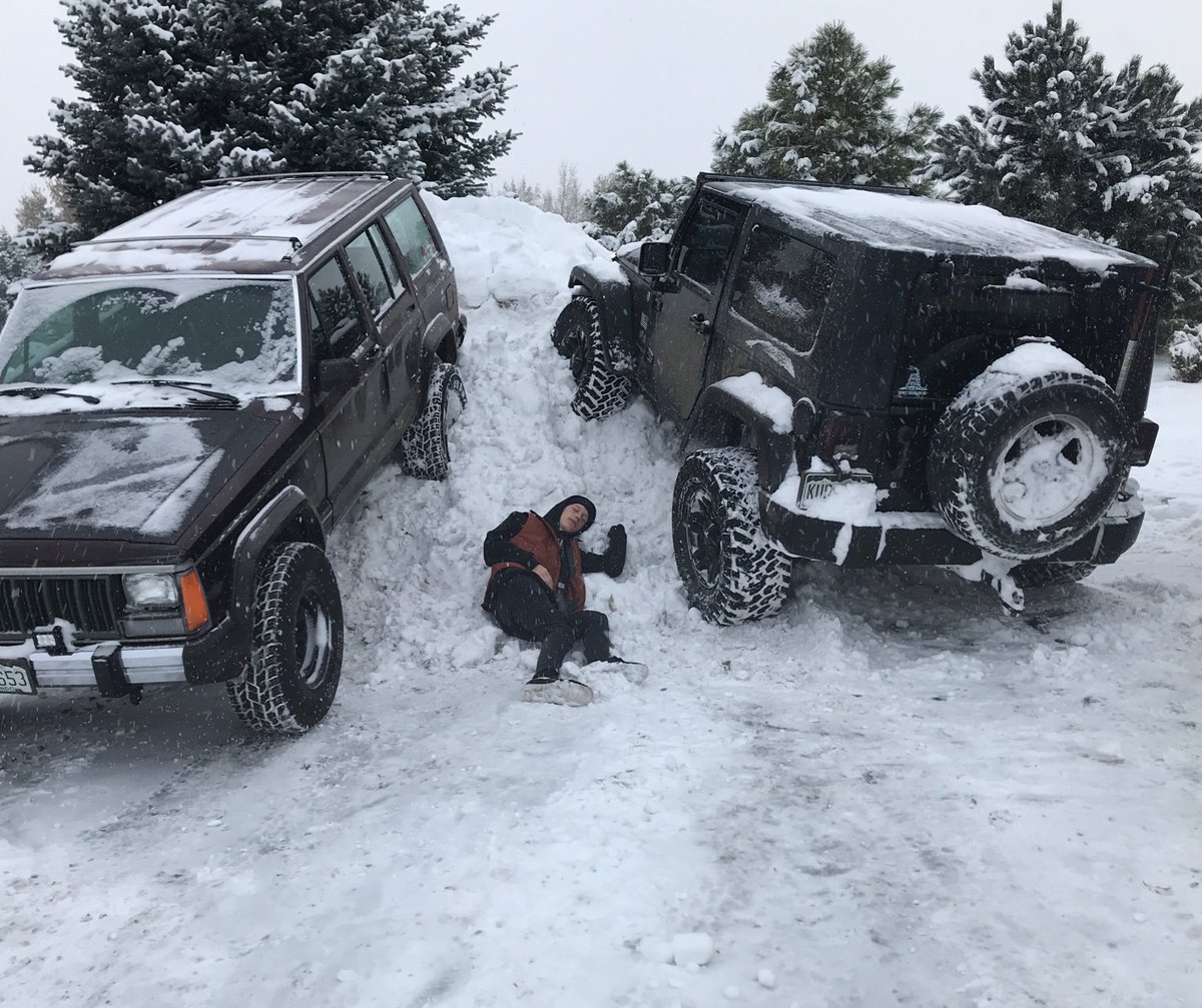 SamCustard's tweet photo. @BVSDcolorado another horrible accident because we had school. #kidslivesmatter https://t.co/k8IhQJFt8Z