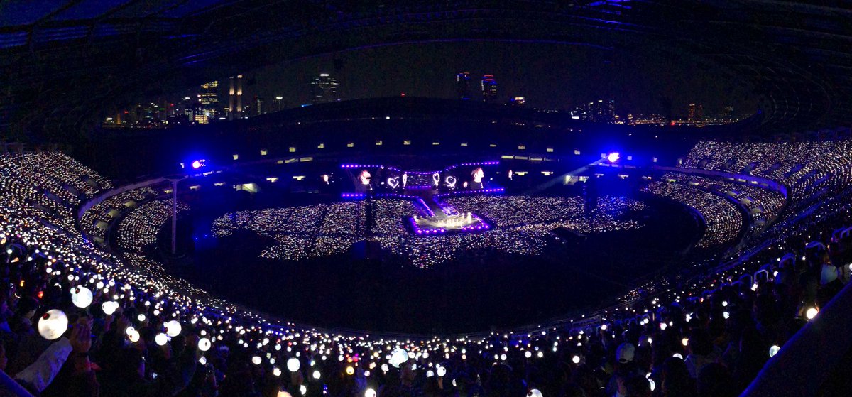 Clematis_RM_'s tweet photo. #방탄소년단 [#오늘의방탄] #BTS #SpeakYourselfTour #SYTOUR 
#BTSWORLDTOUR

22. 
191026 - SEOUL, SOUTH KOREA
OLYMPIC STADIUM

   "우리가 같이 했기에
    우리의 가치가 빛나"

#BTSSPEAKYOURSELFTOURFINAL 
#SpeakYourselfTheFinal_D1
@BTS_twt https://t.co/6ilB0q0Tzq