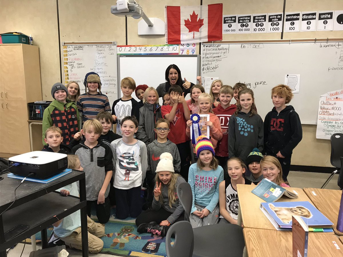 Félicitations à la classe de Mme Wright pour gagner 2e place au Cochrane Pumpkin Lantern Festival! Congrats to Mme Wright’s class for winning 2nd place in the Cochrane Pumpkin Lantern Festival! @cochrane_high #rvsed