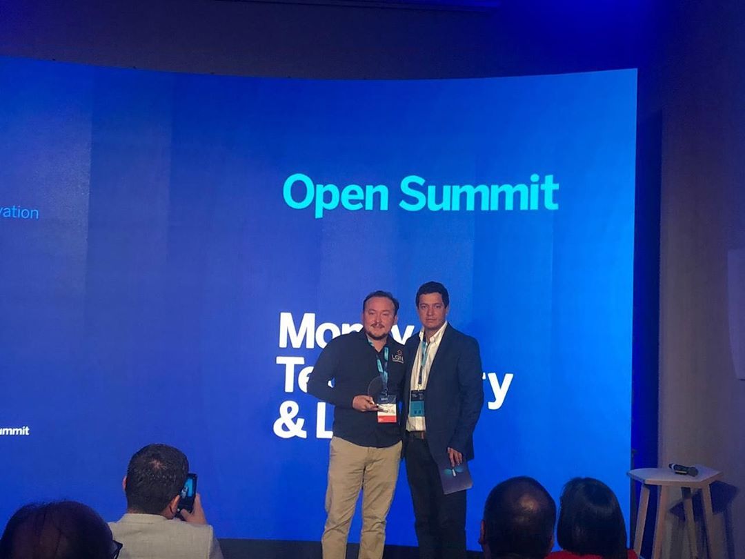 ColProptech's tweet photo. Felicidades @LoQueNecesitoc empresa #Proptech colombiana y ganador en el @bbvaopentalent en Madrid. Andrés Pérez CEO recibio el premio por parte de los organizadores. 🔥 #YoSoyProptech #Industria40 https://t.co/M9fqGCAaOd
