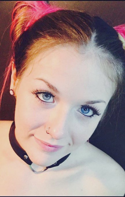 Watch Mark and Lace's leaked NSFW photo on TwXstars