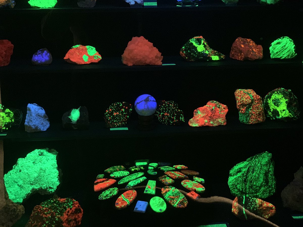 Looking for something to do this week? Stop by the mineral museum to see all of your favorite minerals! Open Tuesday and Thursday, 10-2, and Friday 5:30-9:30! Located in the basement of Old Main!