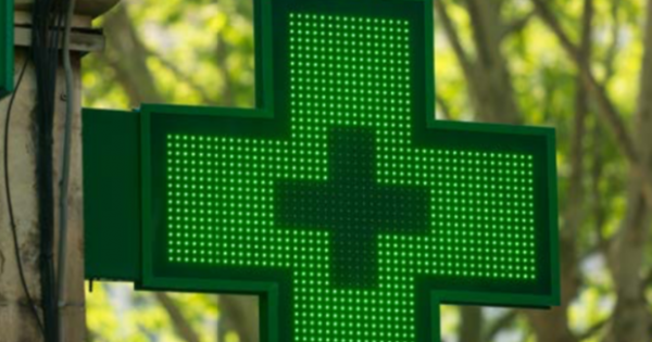 ChiroFournier's tweet photo. PARACÉTAMOL, IBUPROFÈNE : VERS UN CONTRÔLE RENFORCÉ DE LA VENTE? https://t.co/EWKmIzOuNU https://t.co/fKbLEIi96y