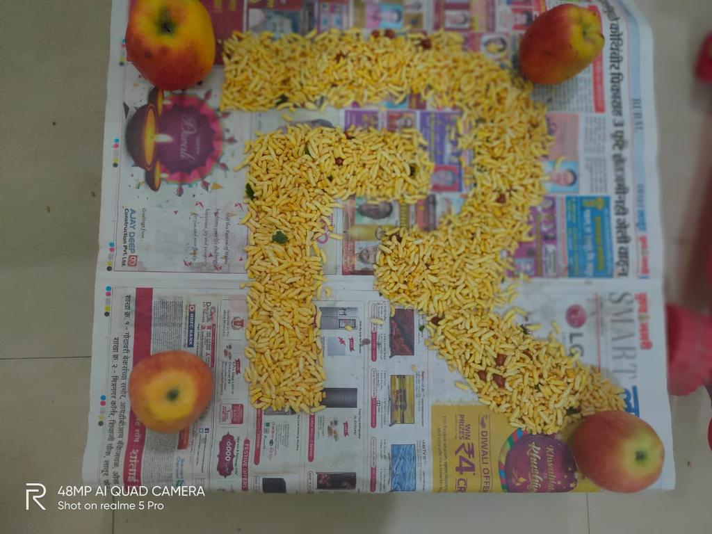 dummiDipika's tweet photo. @MadhavSheth1 Made a Realme Logo from Puffed Rice ๐๐๐โ๏ธโ๏ธโ๏ธโ๏ธ๐๐๐
#CaptureTheRealDiwali #realmeXT
#realmeFestiveMarathon https://t.co/JWWPoXuSMs