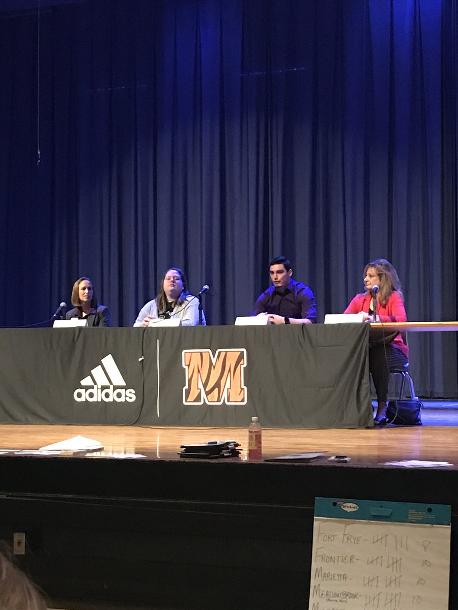 bethwarner16's tweet photo. Shenandoah’s own @boonejones00 talking about the college experience at the SRC fall summit https://t.co/Y5bx9IcU9u