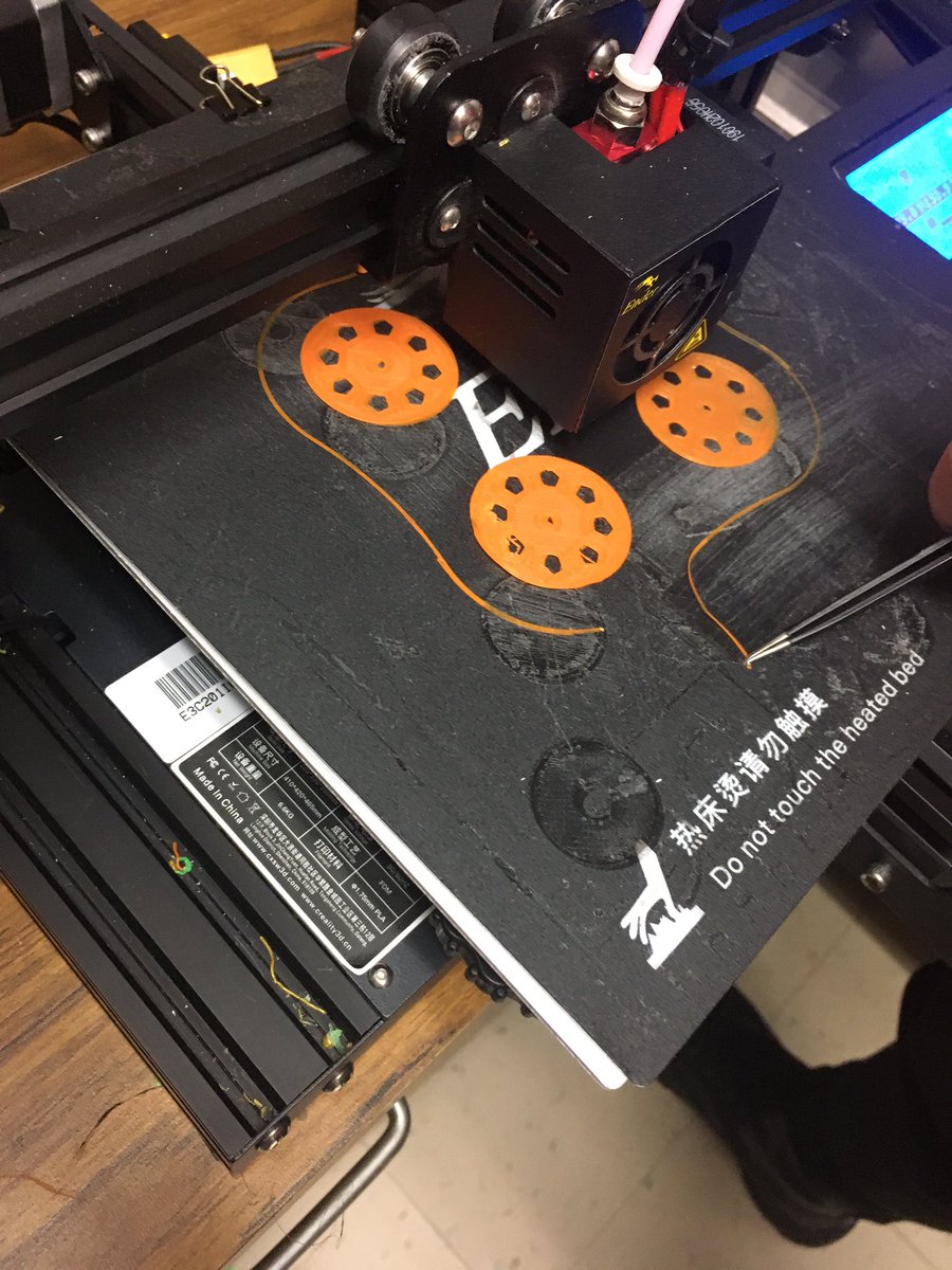 EHOVEstem's tweet photo. Collection of wheels for the dragsters 🏎💨🔥 #EHOVEvips #EHOVE #STEM https://t.co/mfwkl0zYAg