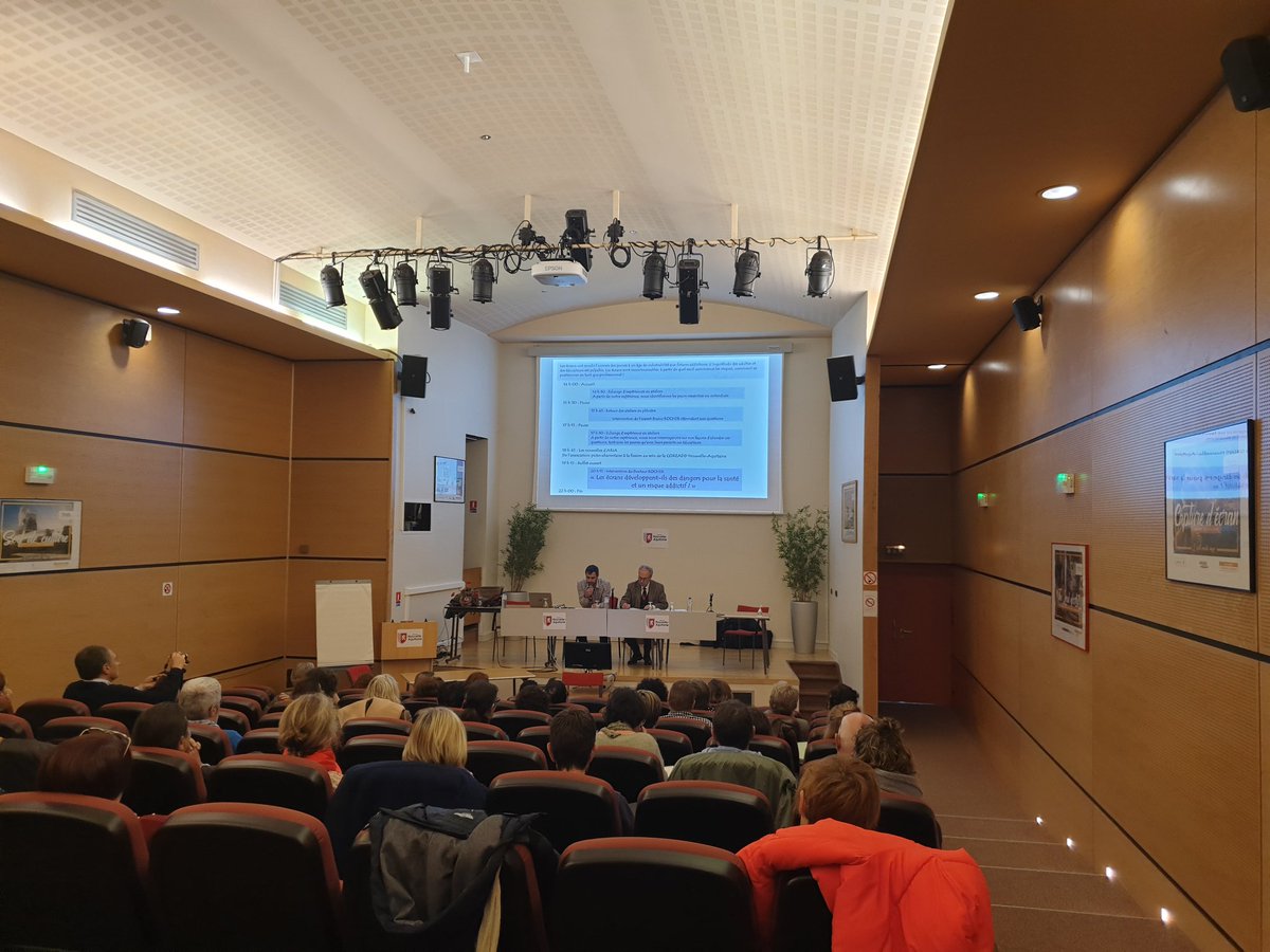 Addictlim's tweet image. Journée d'échanges sur les écrans et les dangers sur la santé à Niort organisée par Aria