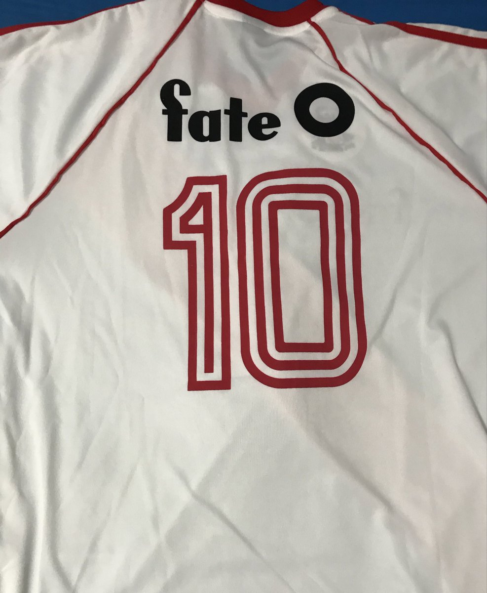 #SORTEO 
•Ganate esta remera retro de #River en tan solo 3 pasos: 
1⃣ Dale RT a este tweet
2⃣ Seguí a <a href="/lavozdelfutbol2/">LA VOZ DEL FÚTBOL</a> 
3⃣ Seguinos en Instagram para tener DOBLE CHANCE.
✅ Sorteamos el 22 de noviembre